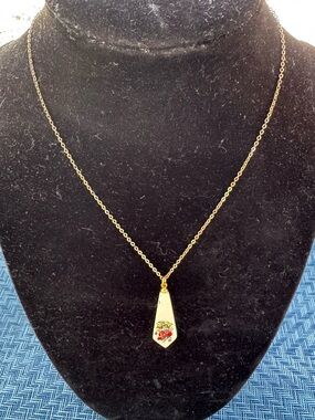 Vintage Scrimshaw Orange Floral Enamel Pendant Necklace